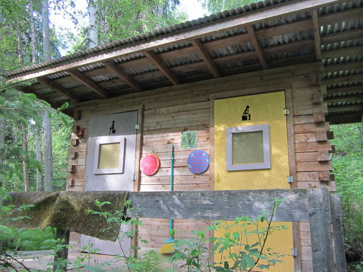 Dawson City River Hostel Luaran gambar